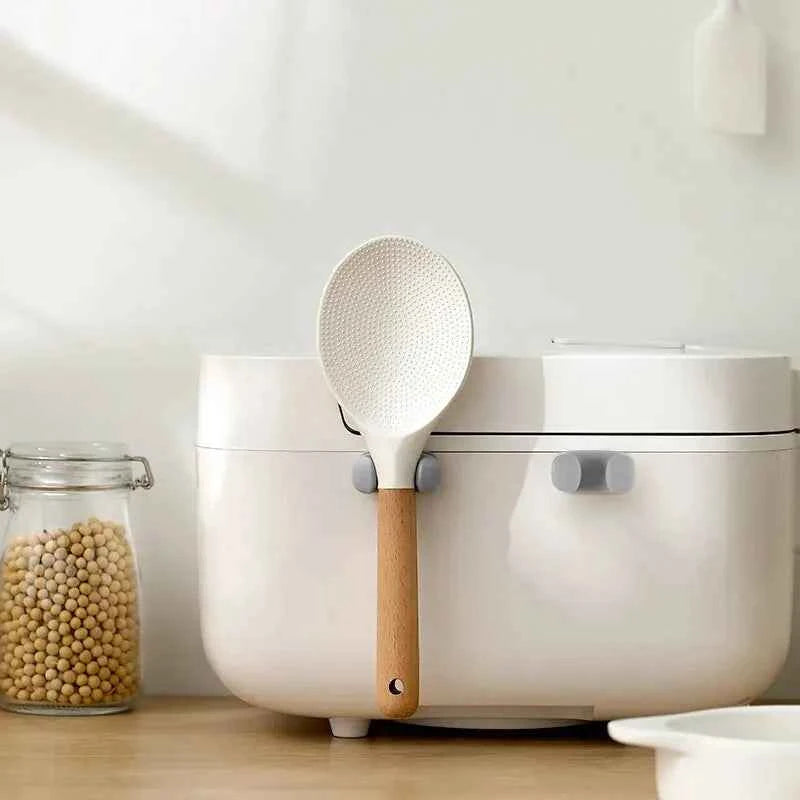 Hållare i silikon för köksredskap